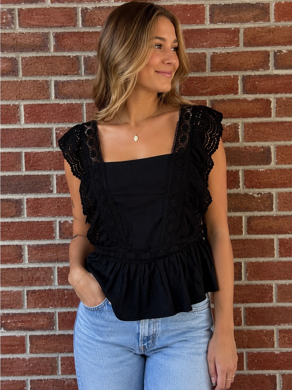 Twine & String Black Crochet Lace Boho Peplum Top | Size Med/Large
